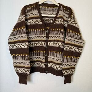 Vintage Women's Cardigan Sweater with‎ Silver Tone Buttons